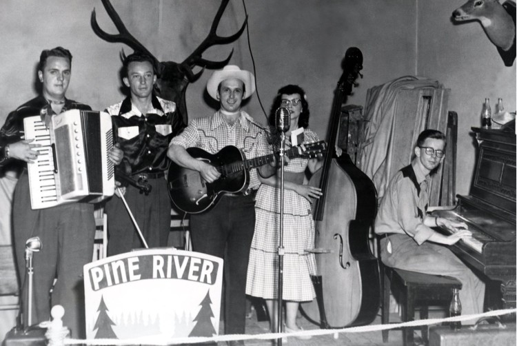 The Pine River Troubadors (cirac 1950's)